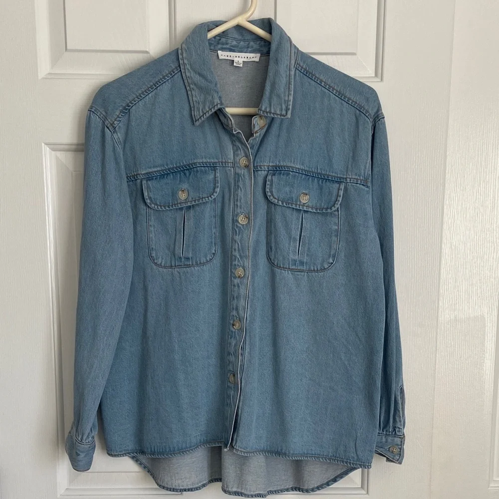 Jane and Delancey Women's Blue Button Down Shirt - Picture 6 of 6